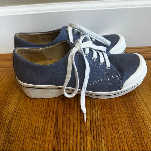 Dansko Veda Vegan Denim Sneakers - Picture 5 of 10